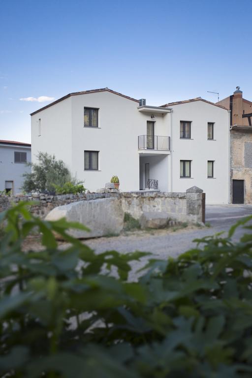 Hotel Quinto Tronco Elini Zewnętrze zdjęcie